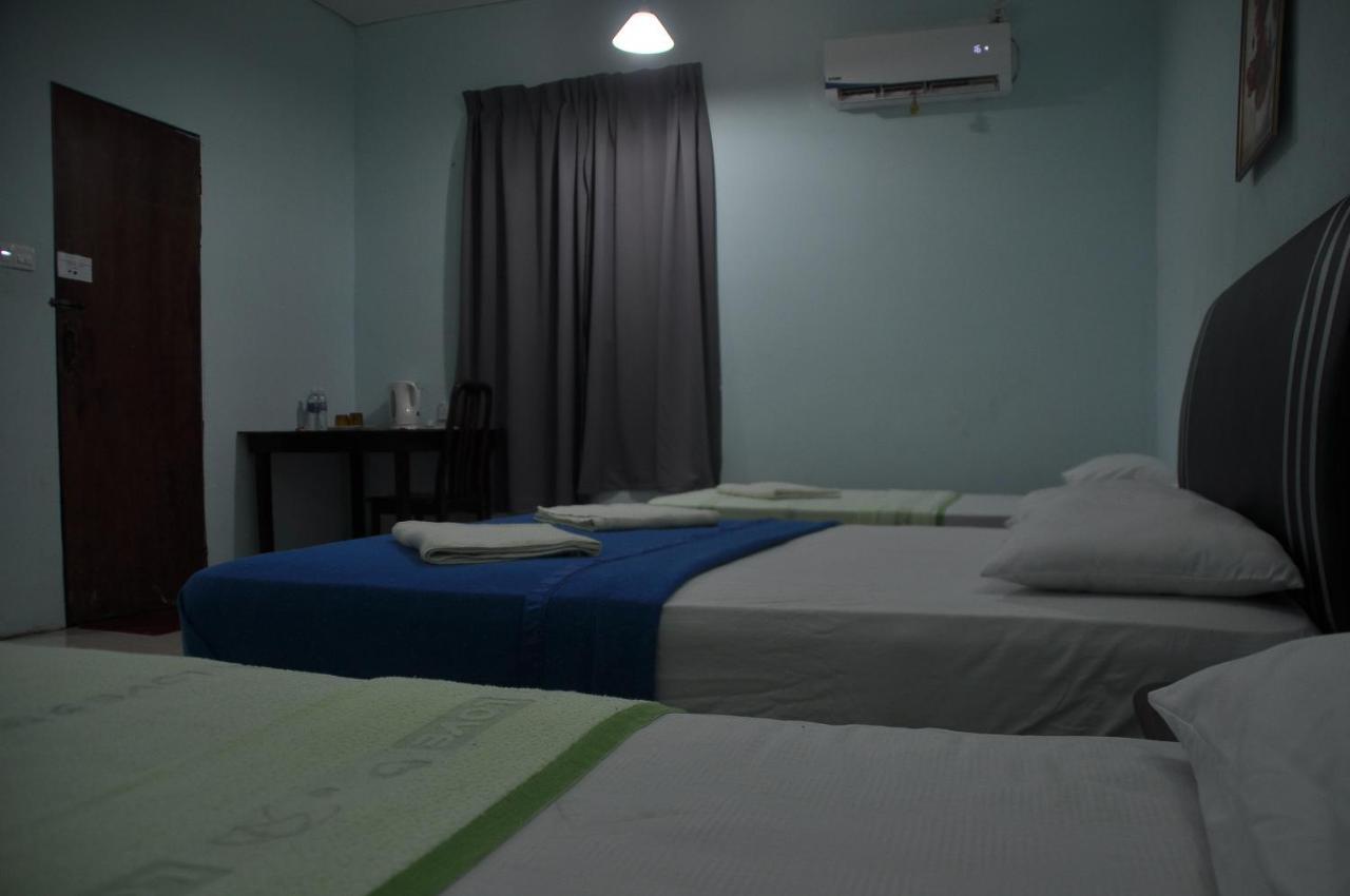 Sukau Tomanggong View Bed & Breakfast 外观 照片