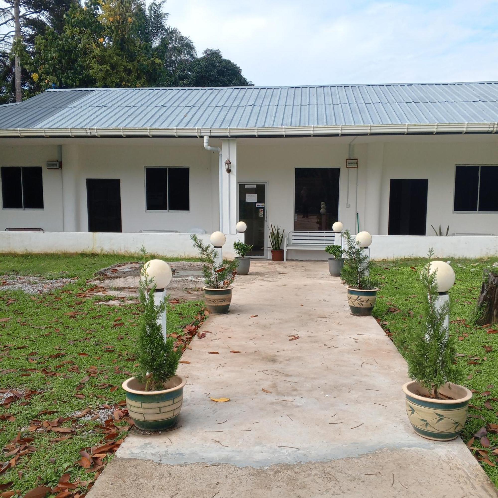 Sukau Tomanggong View Bed & Breakfast 外观 照片